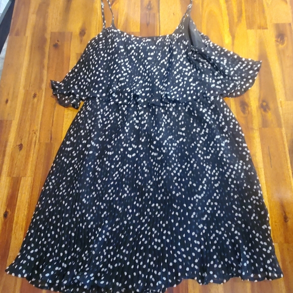 Tiered Pin Dot Parker West Mini - Picture 2 of 4